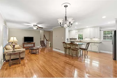 3135 Granada Way, Gainesville, GA 30506 - Photo 10