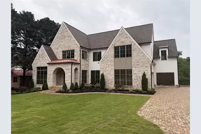 228 Thomas Circle, Roswell, GA 30075 - Photo 2