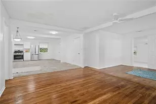 2546 Walton Way SW, Marietta, GA 30060 - Photo 6