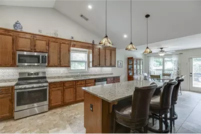 810 Brandon Drive, Winder, GA 30680 - Photo 8