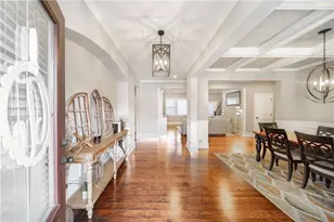 7740 Stratford Ln, Atlanta, GA 30350 - Photo 2