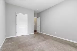6236 Old Kingston Dr, Atlanta, GA 30331 - Photo 18