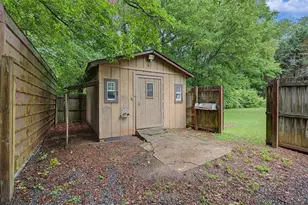 2985 Fredrick Dr, Marietta, GA 30062 - Photo 38