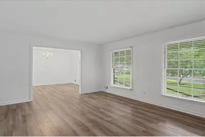 2985 Fredrick Drive, Marietta, GA 30062 - Photo 10