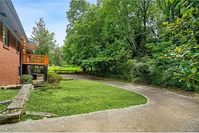4525 Greensprings Road, Atlanta, GA 30337 - Photo 32