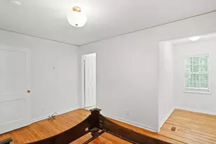 2371 Ben Hill Rd, Atlanta, GA 30344 - Photo 12