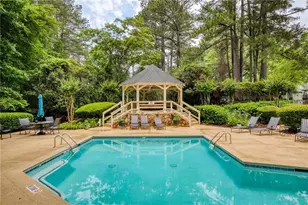 1109 Canyon Point Cir, Roswell, GA 30076 - Photo 2