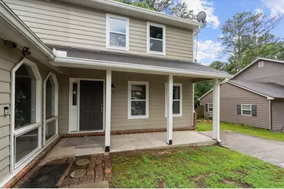 2635 Picardy Circle S #B, College Park, GA 30349 - Photo 4