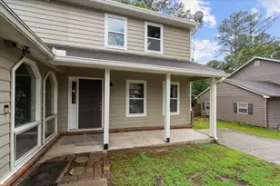 2635 Picardy Cir S, College Park, GA 30349 - Photo 4