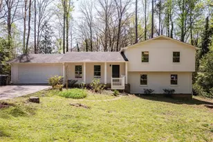 5360 Tall Oak Dr, Marietta, GA 30068 - Photo 1