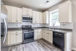 139 Haven Oak Way, Lawrenceville, GA 30044 - Photo 18
