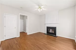 2704 Regent Walk Dr, Duluth, GA 30096 - Photo 16