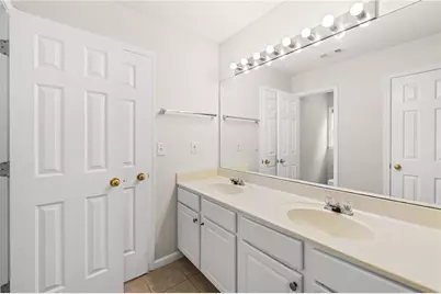 2704 Regent Walk Drive, Duluth, GA 30096 - Photo 36