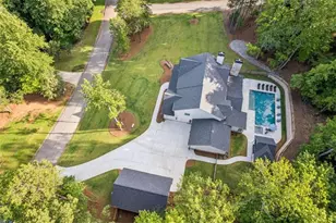 6326 Point Twenty Two, Gainesville, GA 30506 - Photo 12
