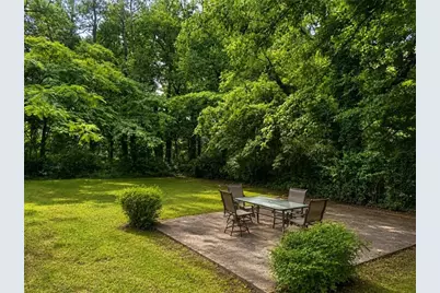 2173 Castlewood Street, East Point, GA 30334 - Photo 12