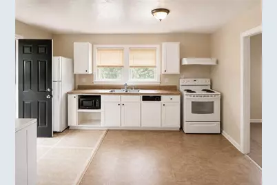 2173 Castlewood Street, East Point, GA 30334 - Photo 2