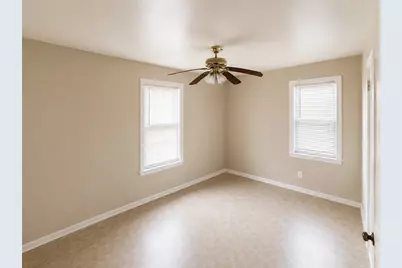2173 Castlewood Street, East Point, GA 30334 - Photo 6