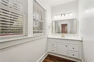 829 Rose Cir SW, Atlanta, GA 30310 - Photo 16