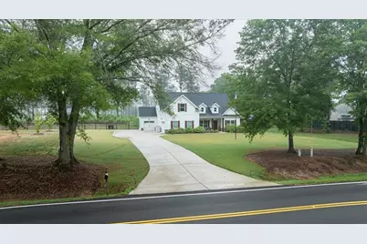 2094 Pleasant Valley Road, Monroe, GA 30655 - Photo 2