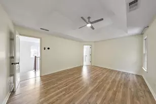1611 Hillside Bend Crossing, Lawrenceville, GA 30043 - Photo 18