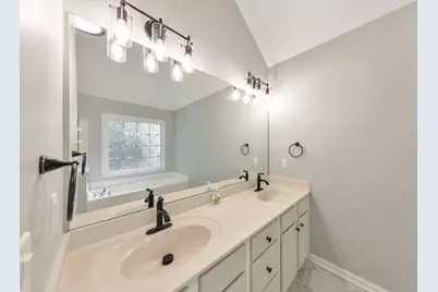 1611 Hillside Bend Crossing, Lawrenceville, GA 30043 - Photo 20