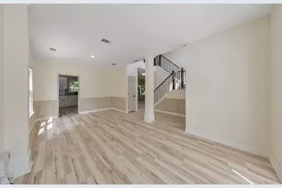 1611 Hillside Bend Crossing, Lawrenceville, GA 30043 - Photo 6