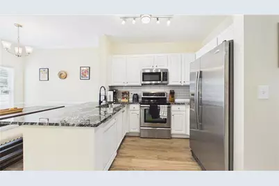 230 Amal Drive SW #202, Atlanta, GA 30315 - Photo 8