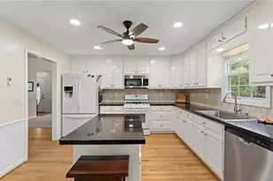 1086 Fieldstone Dr, Canton, GA 30114 - Photo 12