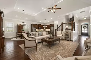 11192 Brookhaven Club Dr, Johns Creek, GA 30097 - Photo 8