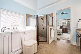11192 Brookhaven Club Dr, Johns Creek, GA 30097 - Photo 14