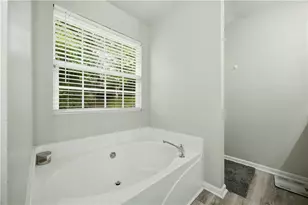 220 Ashland Manor Dr, Lawrenceville, GA 30045 - Photo 16