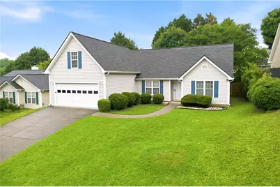 220 Ashland Manor Drive, Lawrenceville, GA 30045 - Photo 1