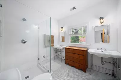 756 Berkeley Avenue NW, Atlanta, GA 30318 - Photo 32