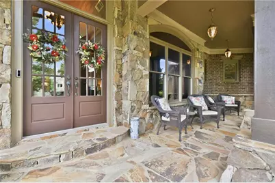 5038 Pointer Ridge, Flowery Branch, GA 30542 - Photo 4