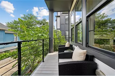 1700 Edgehill Manor Street NE, Atlanta, GA 30317 - Photo 10