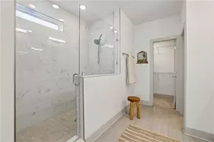 1700 Edgehill Manor St NE, Atlanta, GA 30317 - Photo 12