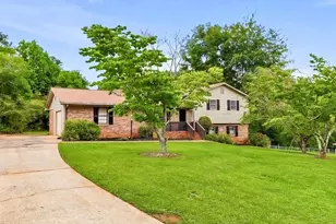 6 Bittersweet Ln, Newnan, GA 30263 - Photo 1