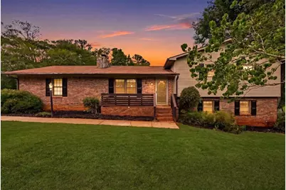 6 Bittersweet Lane, Newnan, GA 30263 - Photo 2
