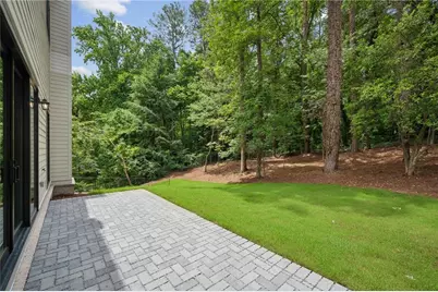 680 Edgewater Trail, Atlanta, GA 30328 - Photo 32