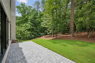 680 Edgewater Trail, Atlanta, GA 30328 - Photo 32