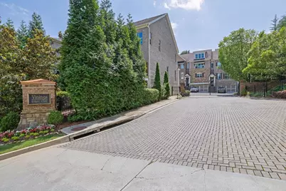 3279 Matthewson Way, Atlanta, GA 30339 - Photo 2
