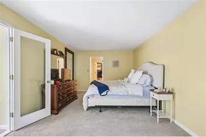 26308 Plantation Drive NE, Atlanta, GA 30324 - Photo 20