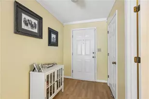 26308 Plantation Dr NE, Atlanta, GA 30324 - Photo 4
