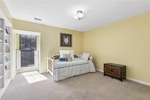 26308 Plantation Dr NE, Atlanta, GA 30324 - Photo 14