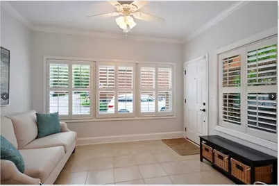 5217 Glenridge Drive NE, Atlanta, GA 30342 - Photo 6