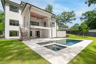 3293 Lenox Pl NE, Atlanta, GA 30324 - Photo 2