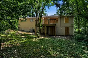3490 Pinehill Dr, Decatur, GA 30032 - Photo 1
