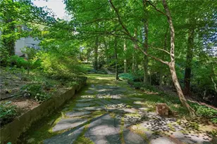 681 Upton Rd NW, Atlanta, GA 30318 - Photo 22