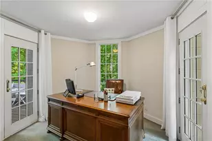 681 Upton Rd NW, Atlanta, GA 30318 - Photo 18