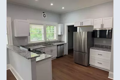 1656 Ware Avenue, East Point, GA 30344 - Photo 8